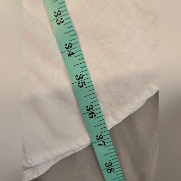 Essence | Sleeveless White Button-Down Dress, Ptp 21" - Picture 11 of 13